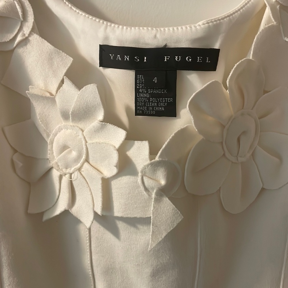 YANSI FUGEL size 4 womens peplum floral top
